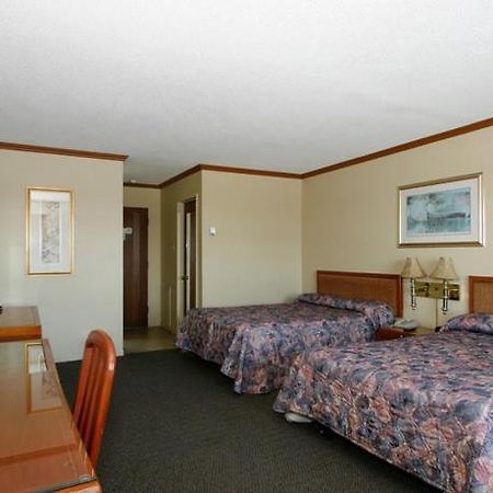Balmoral Motel Hotel Thetford Mines Ngoại thất bức ảnh